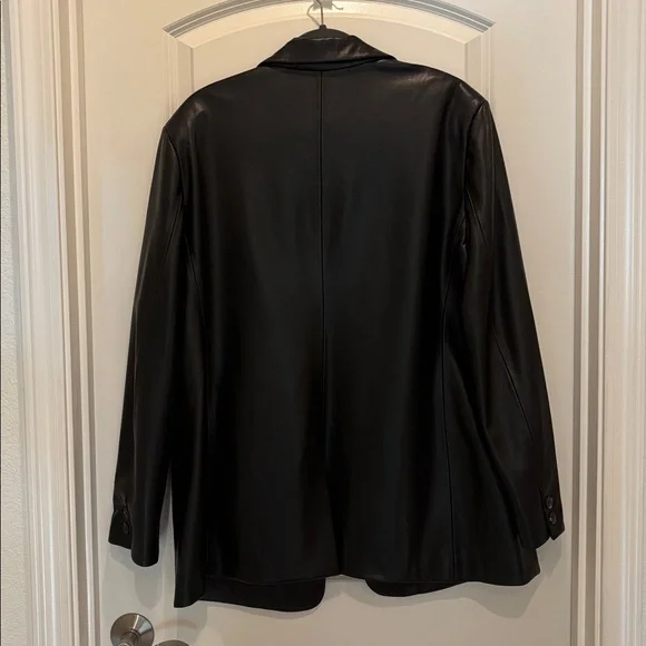 Gap size XL Vegan Leather Blazer - Picture 2 of 7